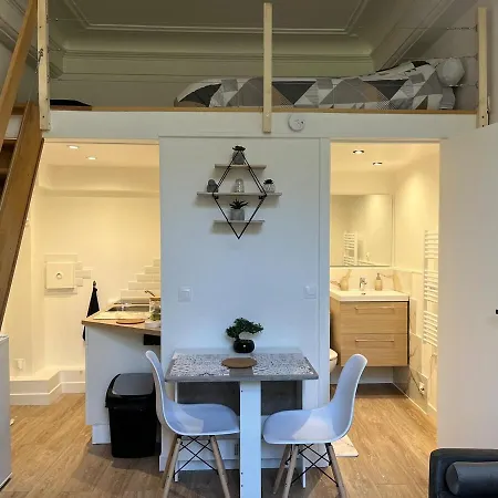 En Brie Apartment *